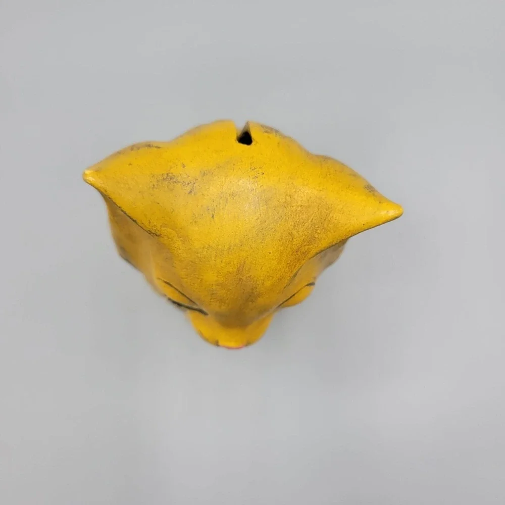 Vintage Yellow Sweet Kitty Cat Ceramic Coin Bank Home Shelf Decor